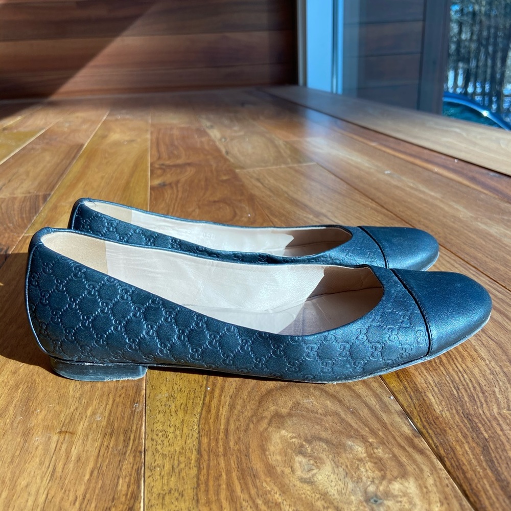 Black Guccissima Leather Gucci Flats Size 39